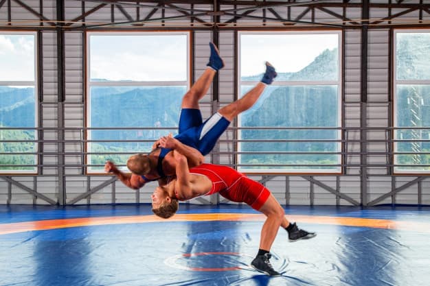Worstelen in Baarn bij Gymnastieklokaal De Driesprong